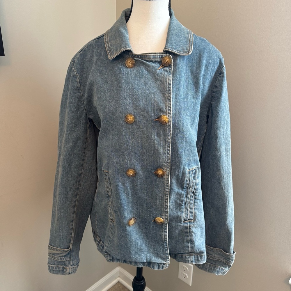 Villager Women’s Double Breasted Stretch Denim Jacket Size 14 Light Wash Blue